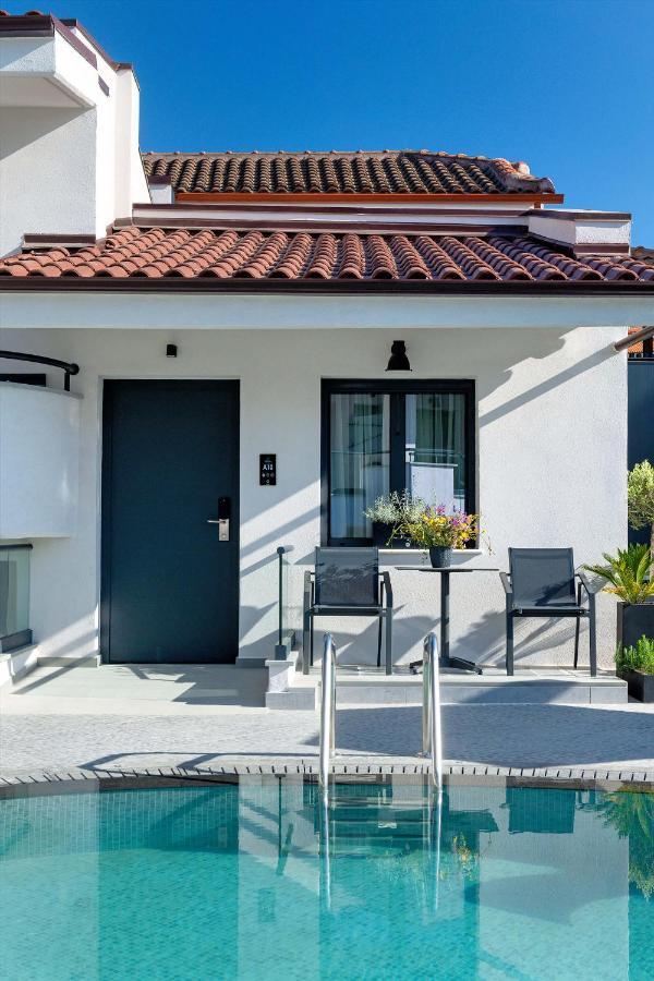 Melite Luxury Rooms & Apartments Paliouri Exterior foto
